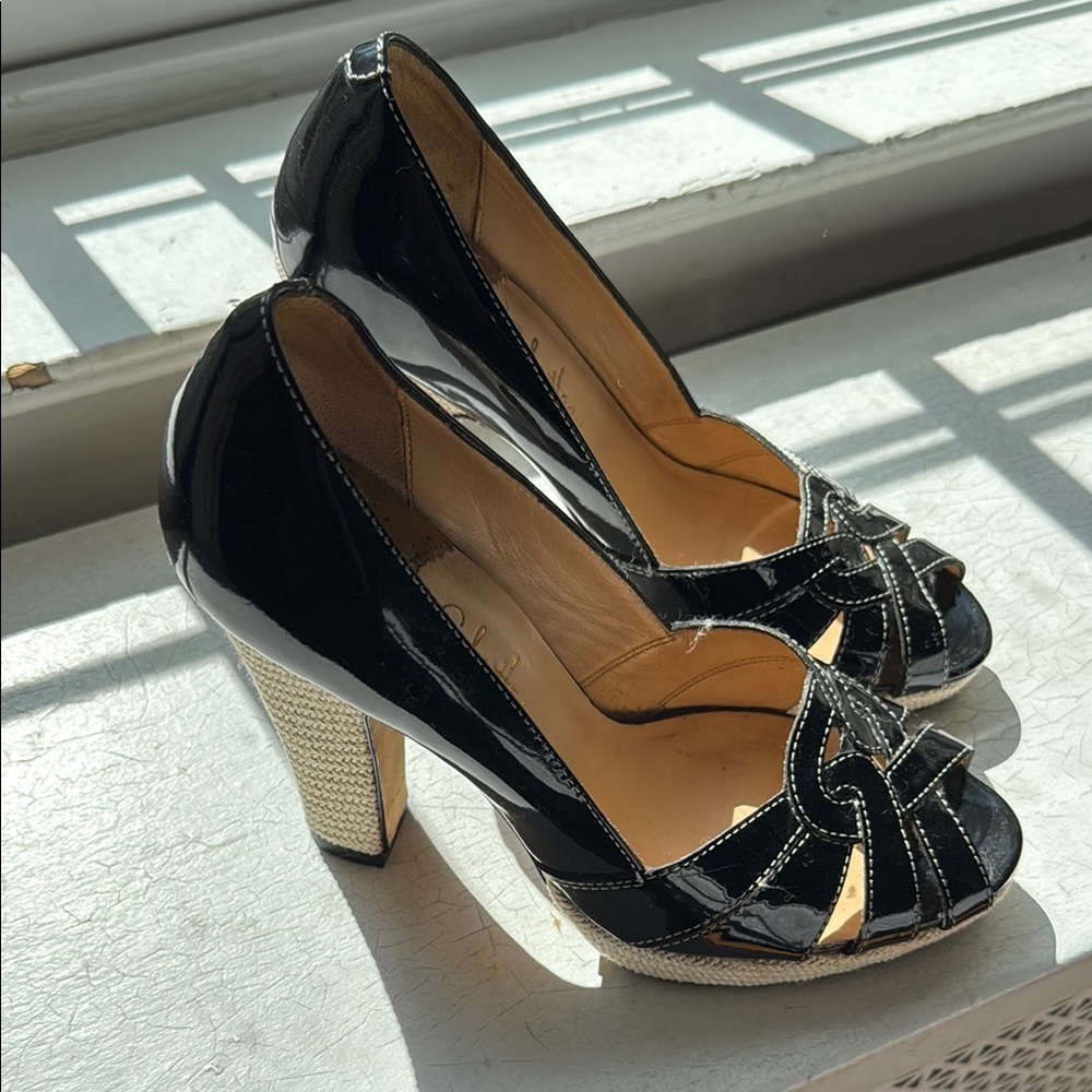 Cole Haan Black and Cream Patent Leather Heels